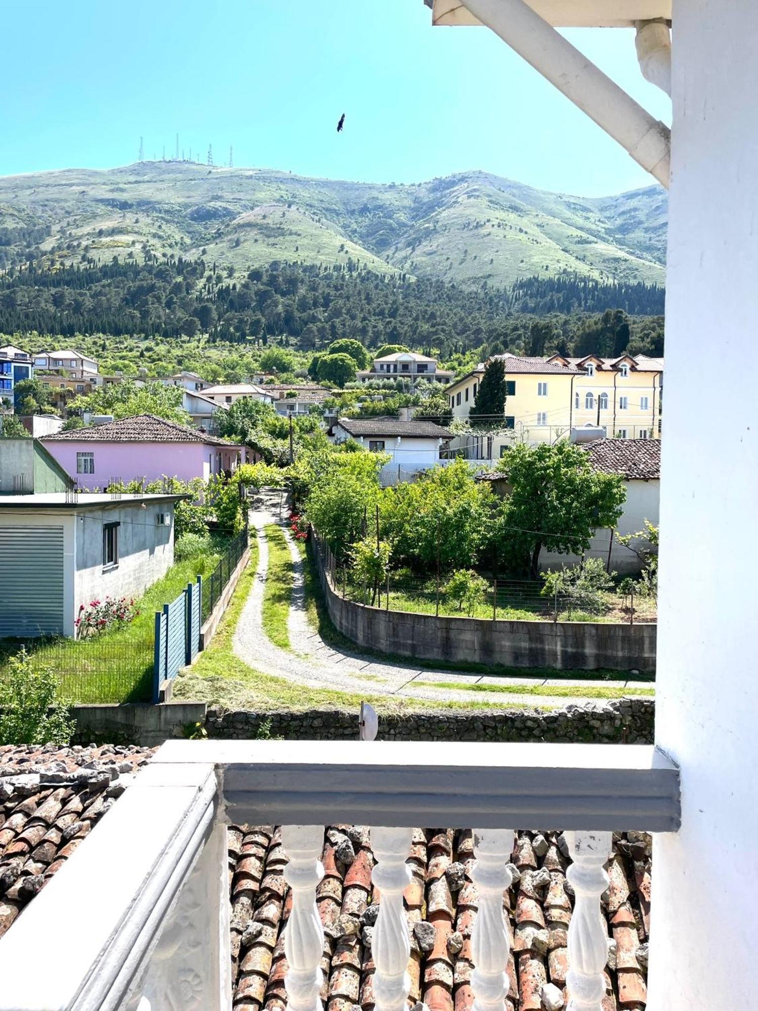 Hotel Riti Shiroka Екстер'єр фото